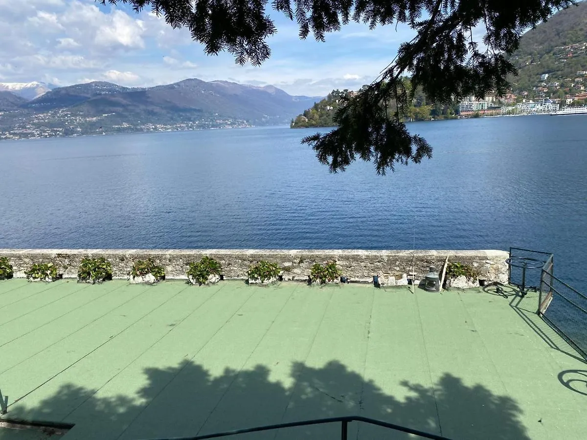 Holiday home Villino Tarlarini Villa Laveno-Mombello Italy